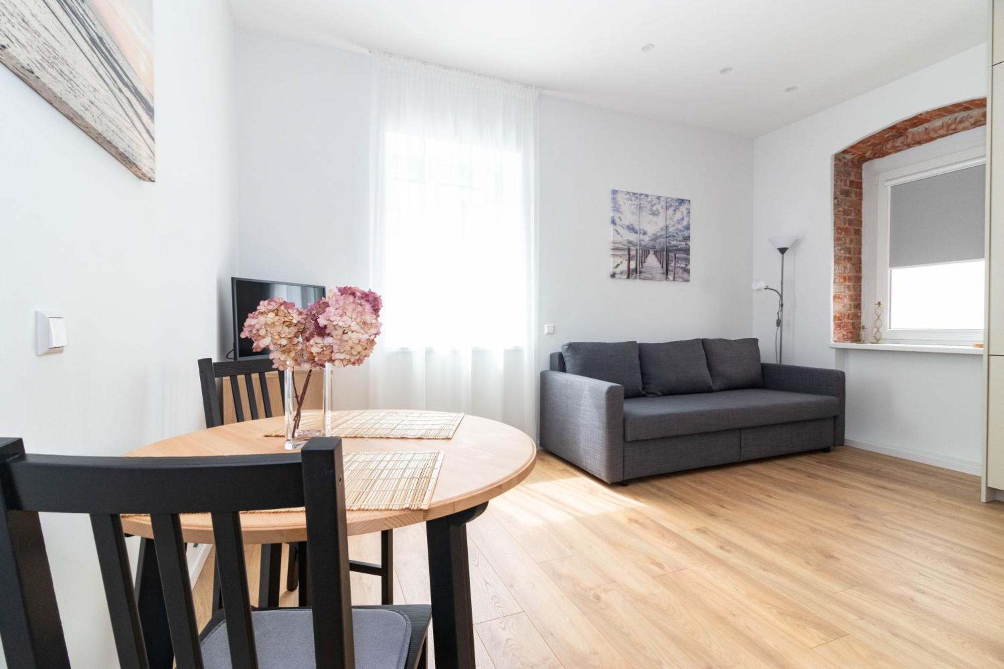Top Street One Apartments, By Cohost Klaipėda Rum bild